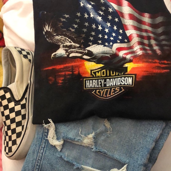 Harley-Davidson Tops - HARLEY DAVIDSON Lightly faded vintage tee